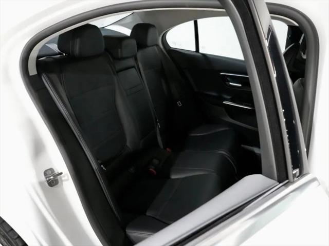 2025 Mercedes-Benz C-CLASS C 300 C 300