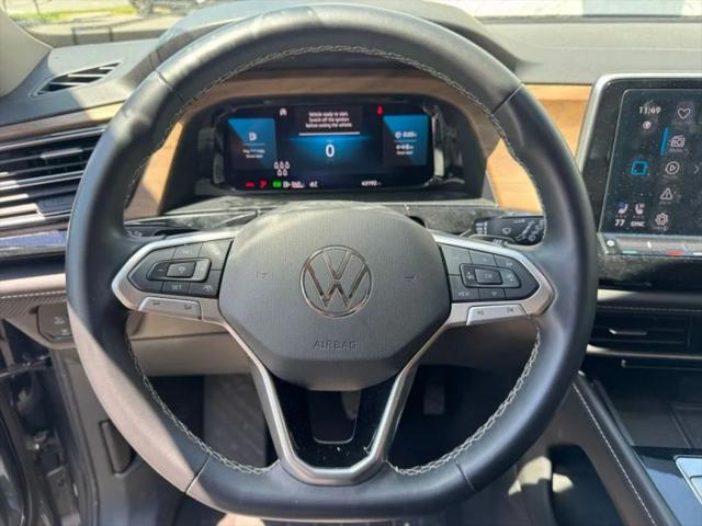 2024 Volkswagen Atlas 2.0T SE w/Technology