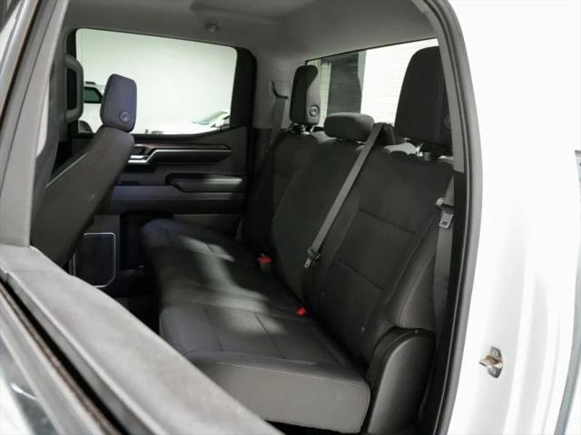 2023 GMC Sierra 1500 4WD Crew Cab Short Box SLE