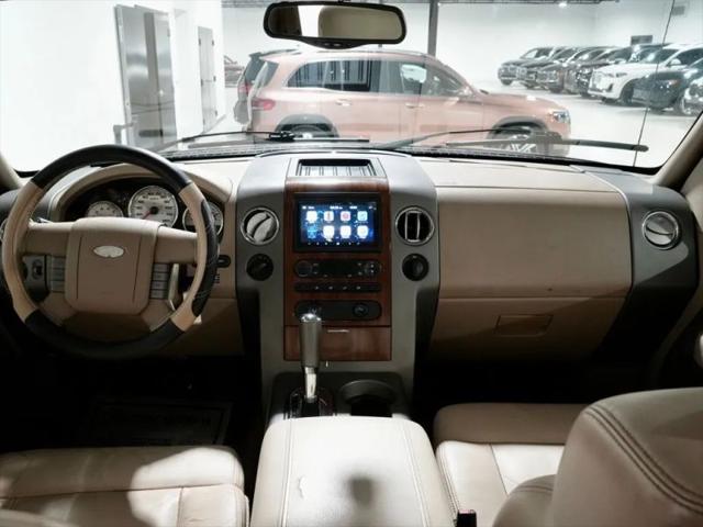 2004 Ford F-150 LARIAT