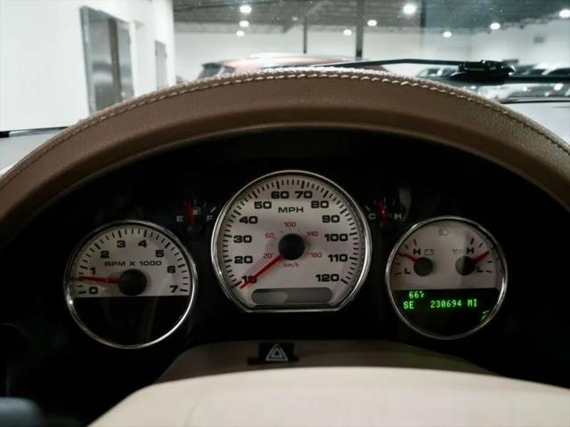 2004 Ford F-150 LARIAT