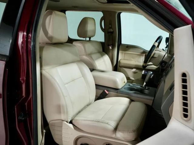 2004 Ford F-150 LARIAT