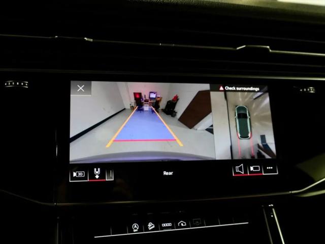 2021 Audi Q7 Premium 55 TFSI quattro Tiptronic