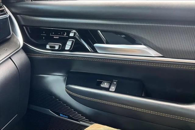 2025 Jeep Grand Wagoneer Series III Obsidian 4x4