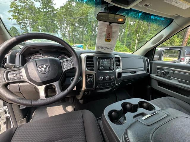 2019 Ram 1500 Classic Warlock Crew Cab 4x2 5'7" Box