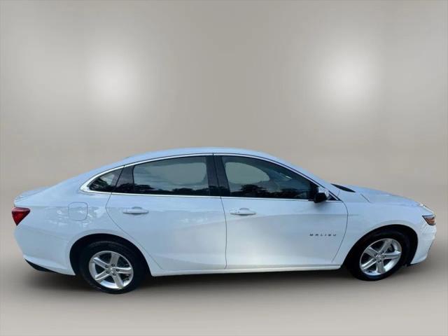 2023 Chevrolet Malibu FWD 1FL