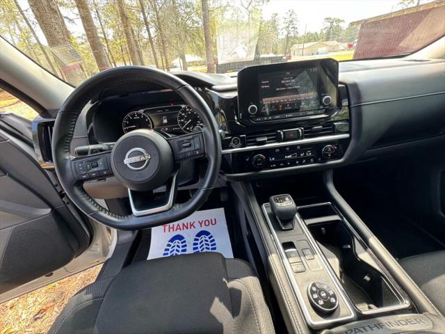 2022 Nissan Pathfinder SV 4WD