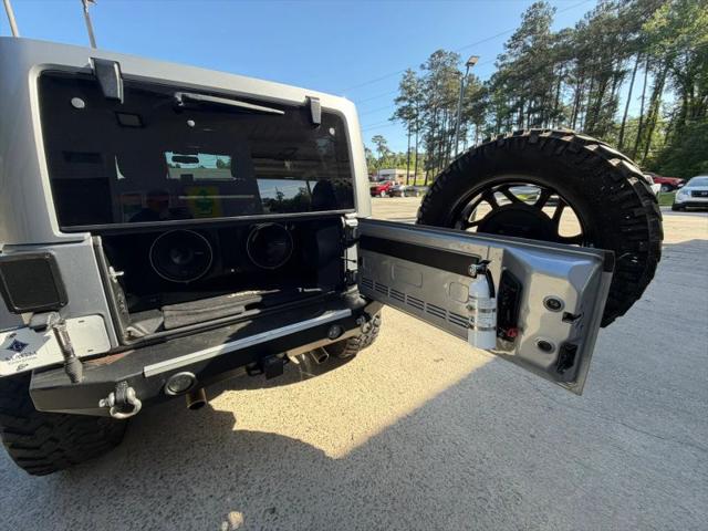 2013 Jeep Wrangler Unlimited Sahara