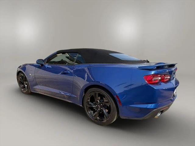 2023 Chevrolet Camaro RWD Convertible 2LT