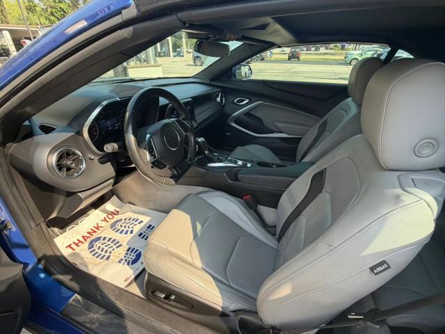 2023 Chevrolet Camaro RWD Convertible 2LT