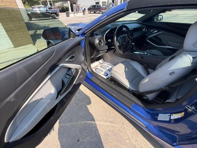 2023 Chevrolet Camaro RWD Convertible 2LT