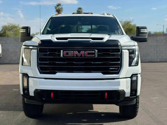 2024 GMC Sierra 2500HD 4WD Crew Cab Standard Bed AT4