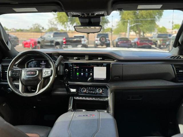 2024 GMC Sierra 2500HD 4WD Crew Cab Standard Bed AT4