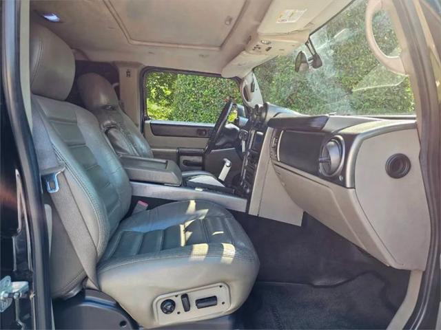 2003 HUMMER H2 Base