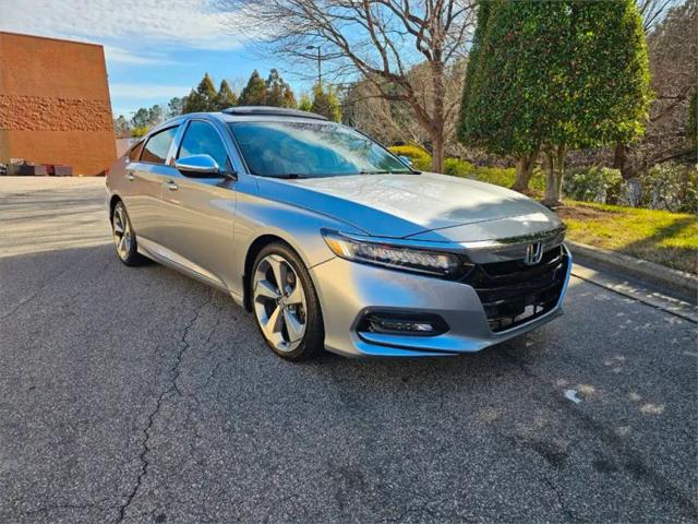 2019 Honda Accord Touring 2.0T