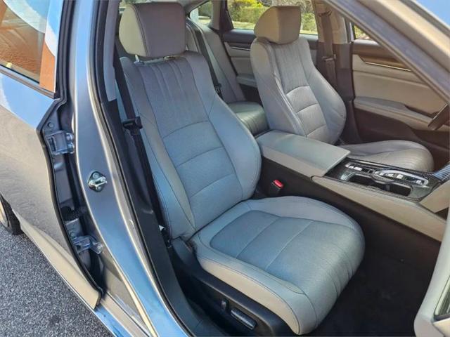 2019 Honda Accord Touring 2.0T