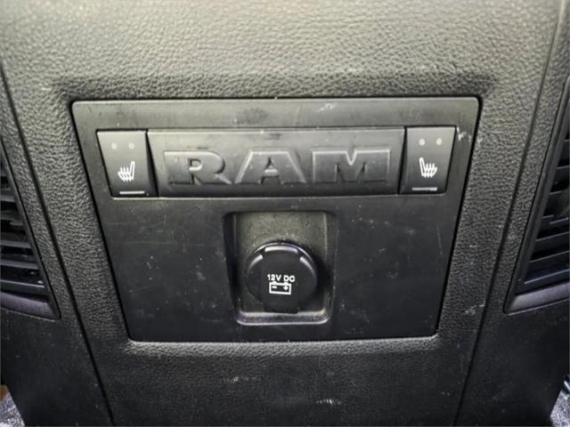 2018 Ram 3500 Laramie Crew Cab 4x4 8' Box