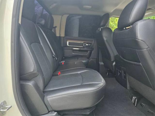 2018 Ram 3500 Laramie Crew Cab 4x4 8' Box