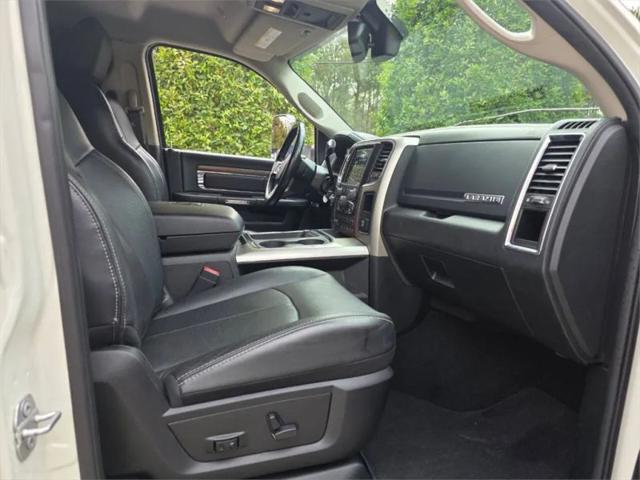 2018 Ram 3500 Laramie Crew Cab 4x4 8' Box