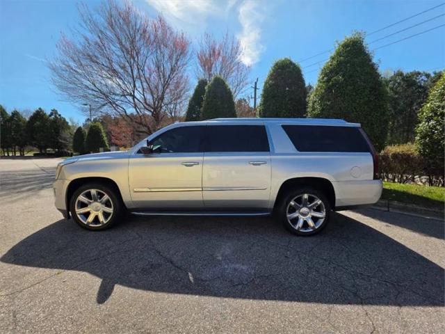 2019 Cadillac Escalade ESV Luxury