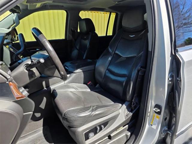 2019 Cadillac Escalade ESV Luxury