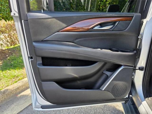 2019 Cadillac Escalade ESV Luxury