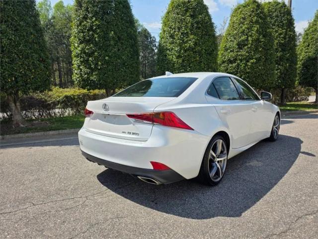 2018 Lexus IS 300 300