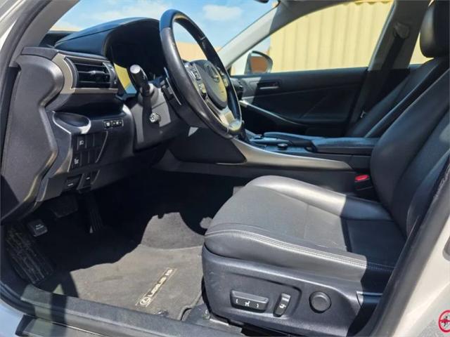 2018 Lexus IS 300 300