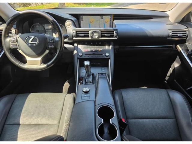 2018 Lexus IS 300 300