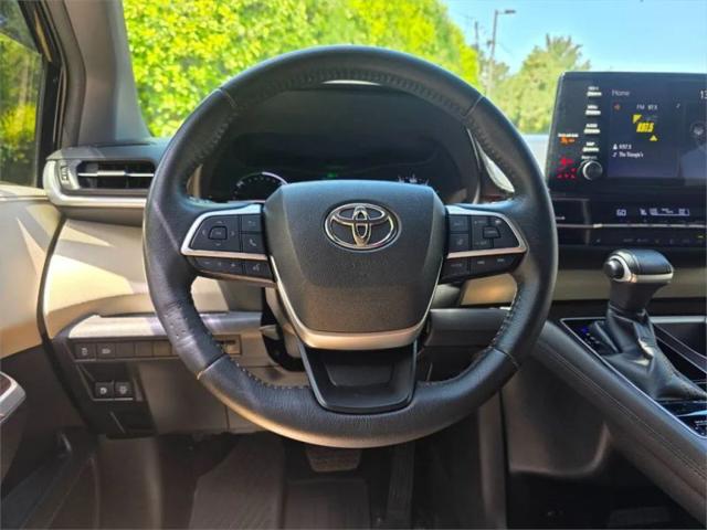 2021 Toyota Sienna XLE