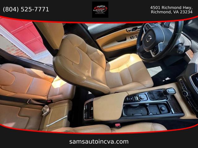 2017 Volvo XC90 T6 Momentum