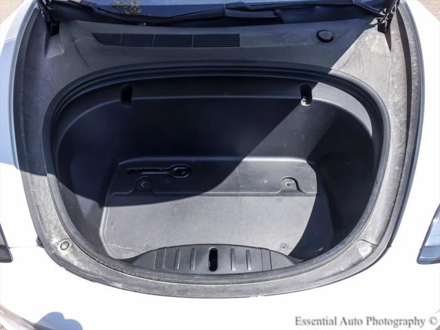2020 Tesla Model 3 Standard Range Plus Rear-Wheel Drive