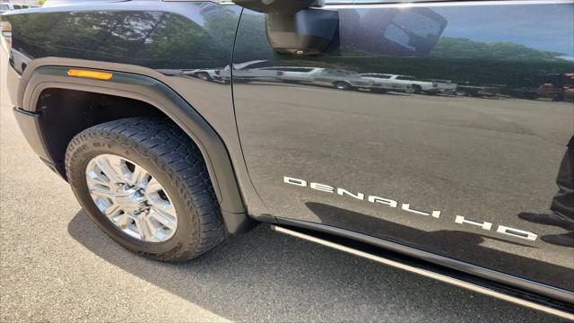 2021 GMC Sierra 2500HD 4WD Crew Cab Standard Bed Denali