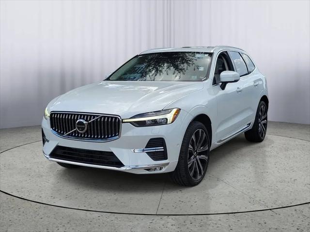 2023 Volvo XC60 B5 Ultimate Bright Theme