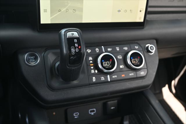 2023 Land Rover Defender 110 V8