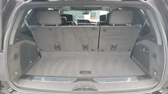 2023 Cadillac Escalade 4WD Sport Platinum