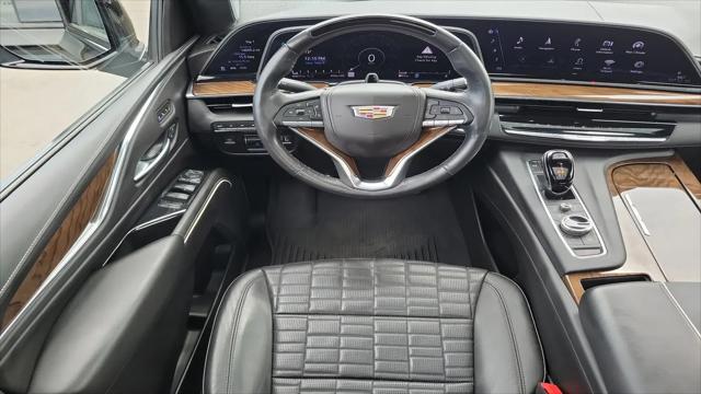 2023 Cadillac Escalade 4WD Sport Platinum