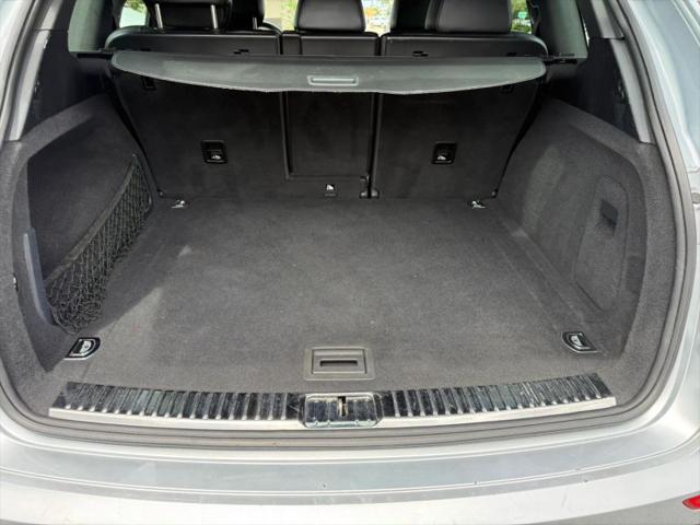 2017 Porsche Cayenne Platinum Edition