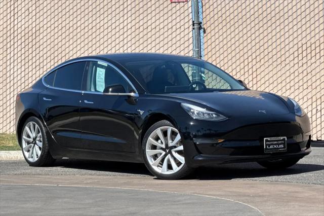 2019 Tesla Model 3 Standard Range
