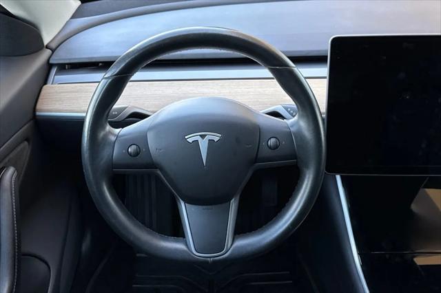 2019 Tesla Model 3 Standard Range