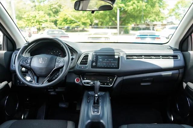 2022 Honda HR-V 2WD EX