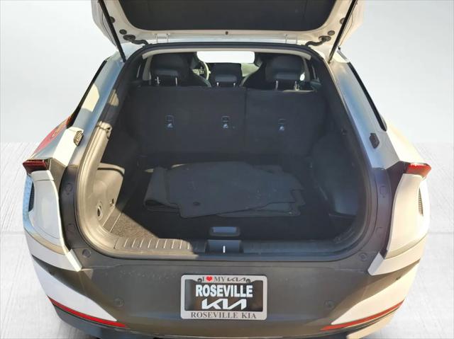 2025 Kia EV6 Light Long Range RWD