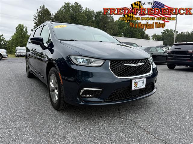 2023 Chrysler Pacifica Touring L 2023 Chrysler Pacifica Touring L