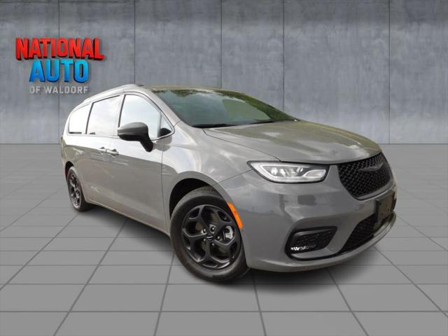 2023 Chrysler Pacifica Hybrid Touring L for sale in Waldorf, MD