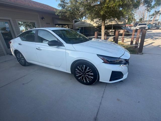 2025 Nissan Altima SV FWD