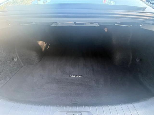 2025 Nissan Altima SV FWD