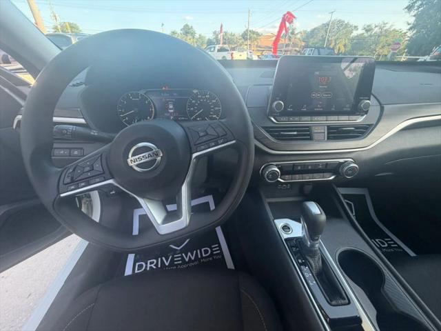 2025 Nissan Altima SV FWD