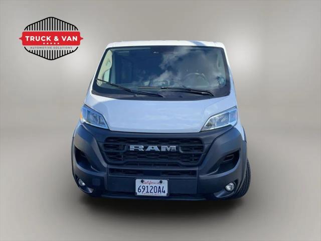 2025 Ram ProMaster 2500 Cargo Van Tradesman Low Roof 136" WB w/Pass Seat