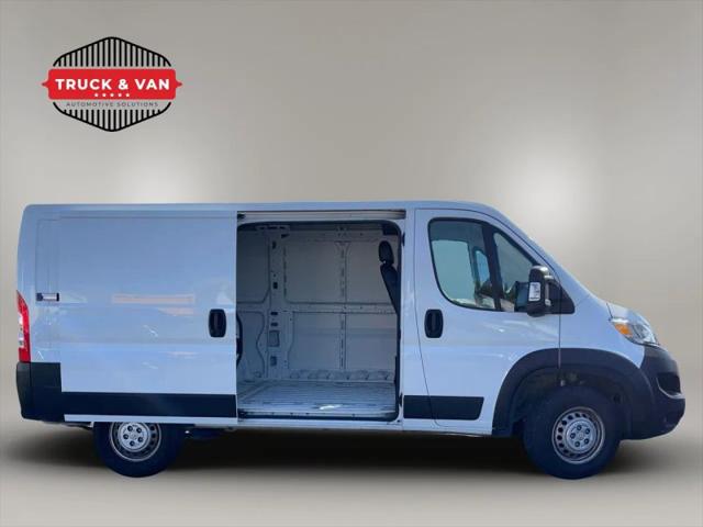 2025 Ram ProMaster 2500 Cargo Van Tradesman Low Roof 136" WB w/Pass Seat