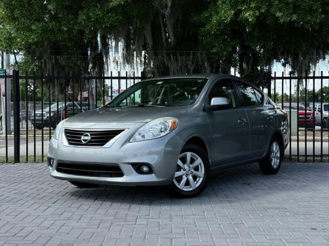 2012 Nissan Versa 1.6 SL